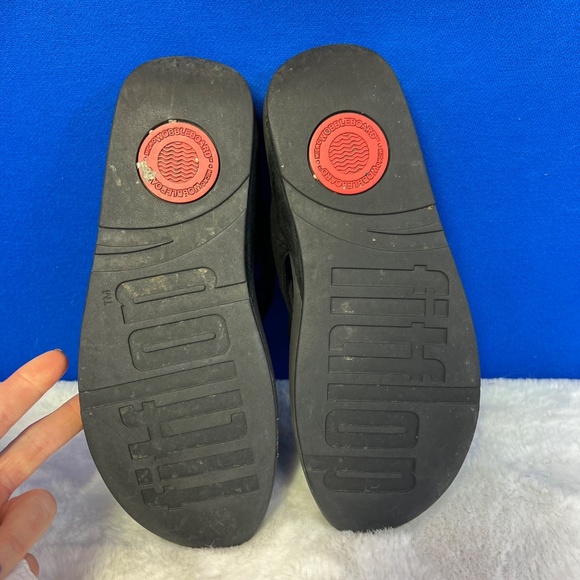 |•FITFLOP•| Black Leather Flower Comfort Sandals Size 9 - Picture 10 of 14